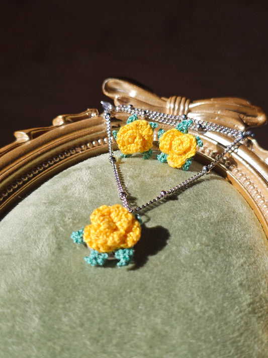 Conjunto Rosas - Amarelas - em Croché