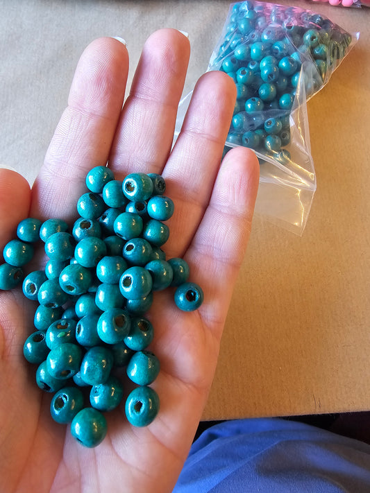 Contas em Madeira Pintada (Várias cores)