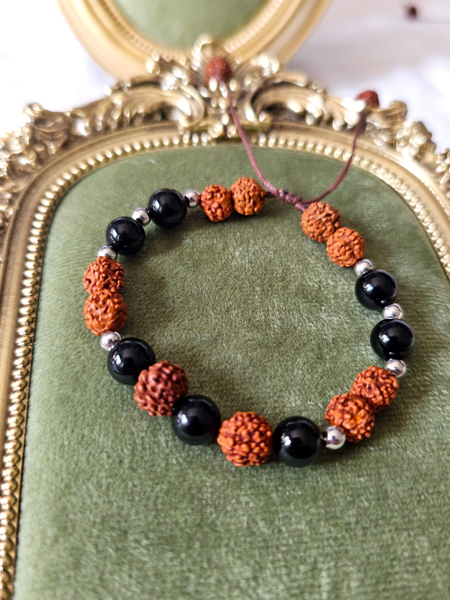 Pulseira Rudraksha e Ónix