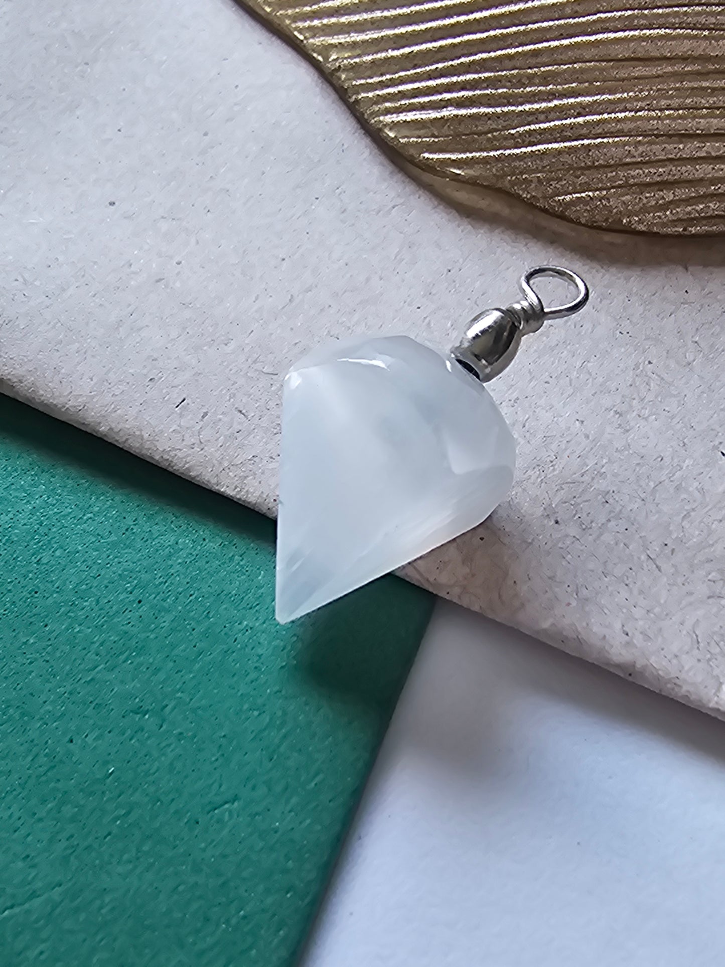 Pendente em Selenite
