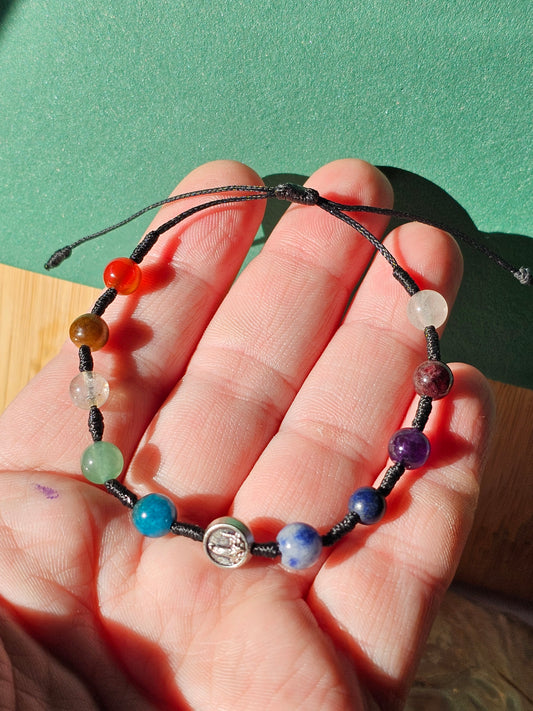 Pulseira em Pedras Naturais - com Nossa Senhora de Fátima