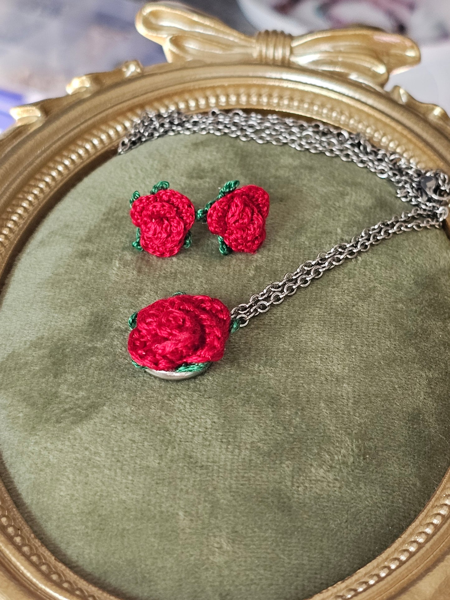 Conjunto Rosas - Vermelhas - em Croché
