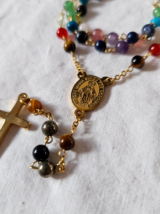 Terço de Diversos Cristais - Medalha Milagrosa