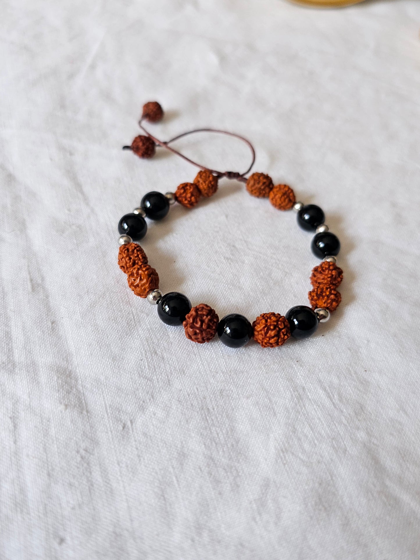 Pulseira Rudraksha e Ónix