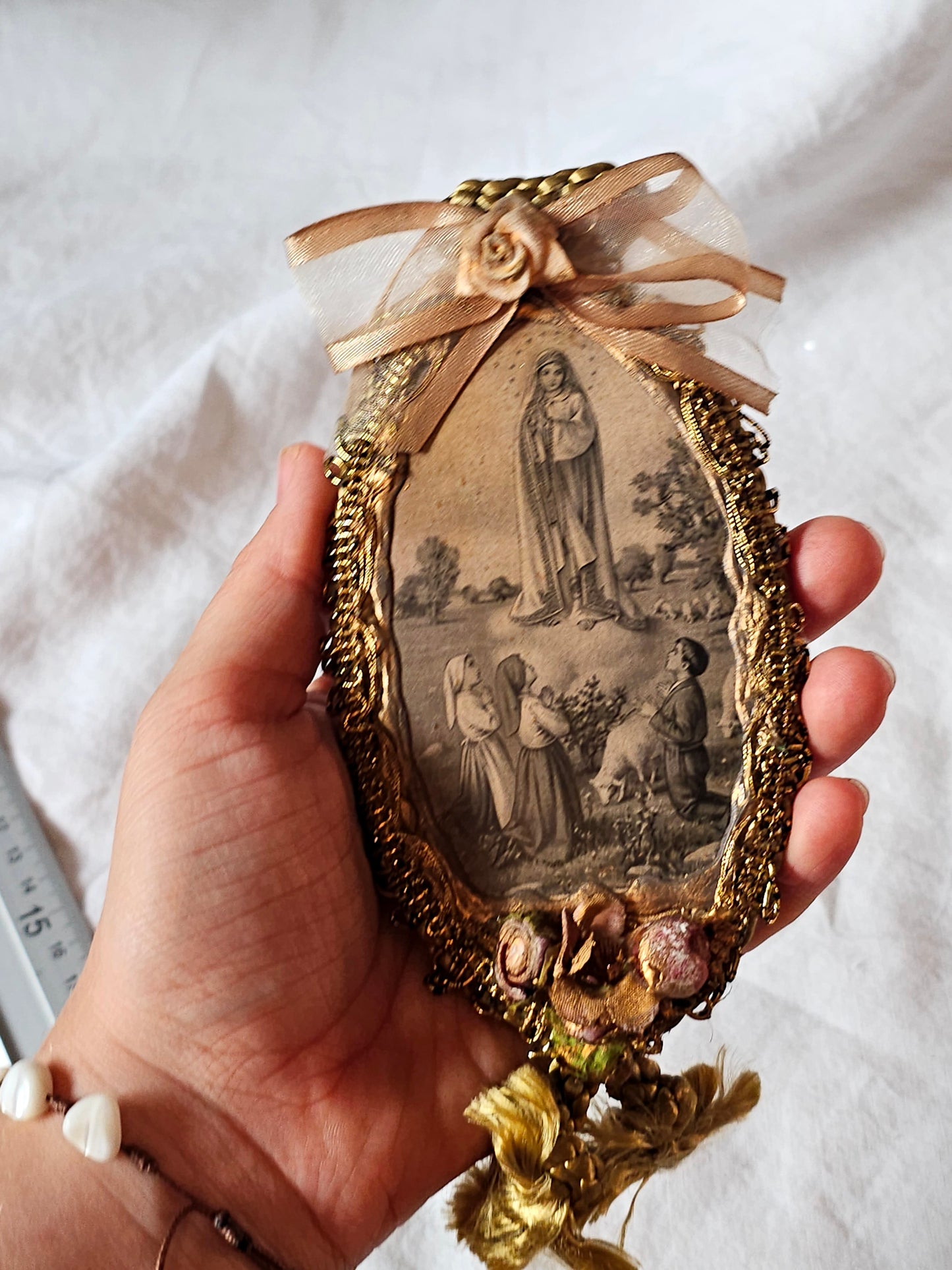Registo de Nossa Senhora de Fatima com os Pastorinhos
