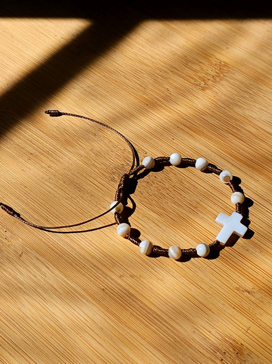 Pulseira em Madrepérola- Dezena Ajustável