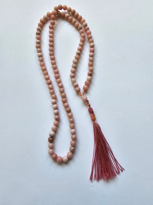 Japamala em Opala Rosa – Amor, Cura Emocional e Conexão Espiritual