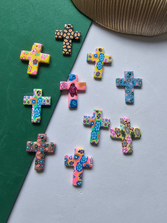 Pack 10 Cruzes em Fimo Sortidas