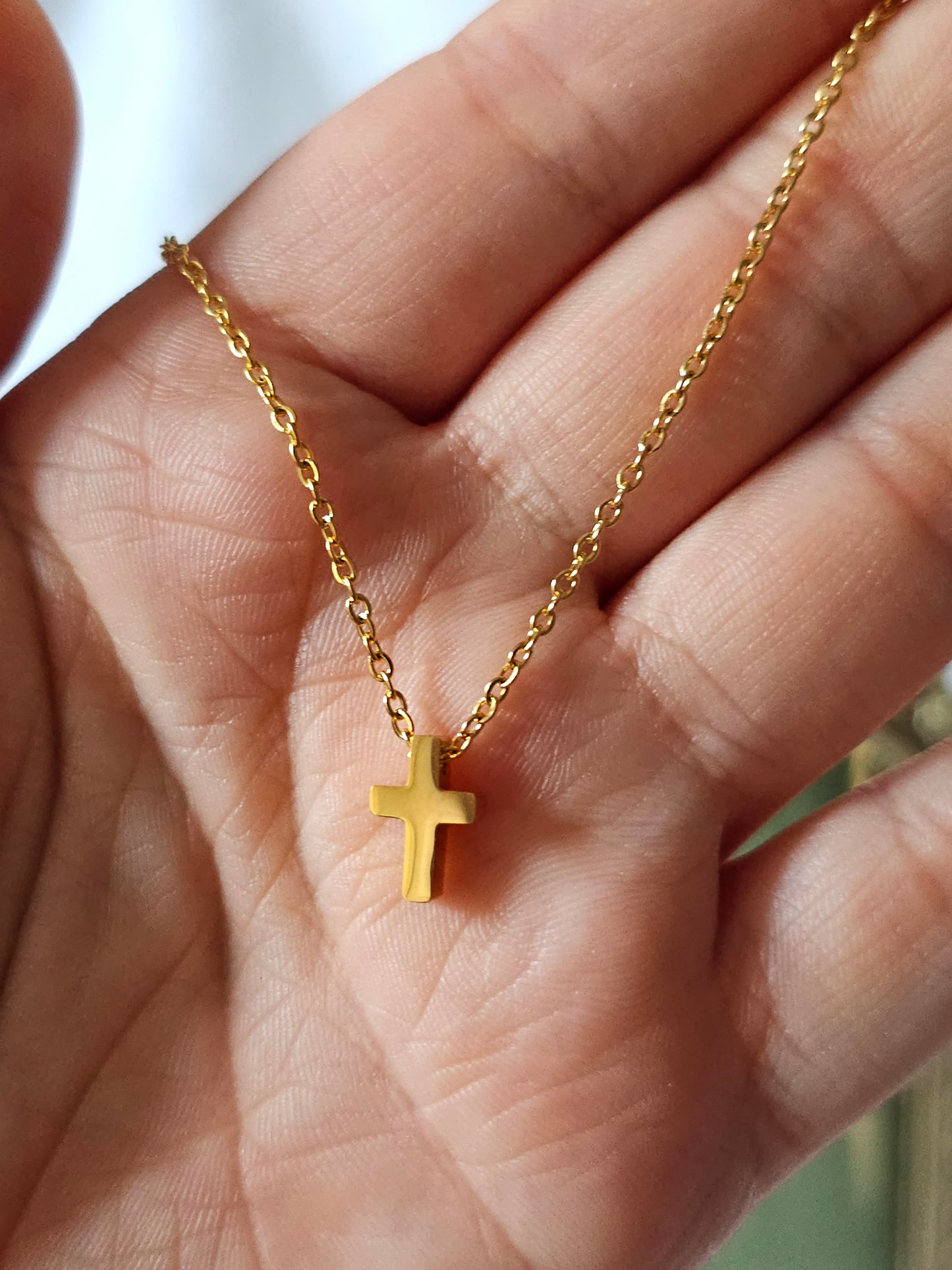 Colar com Cruz