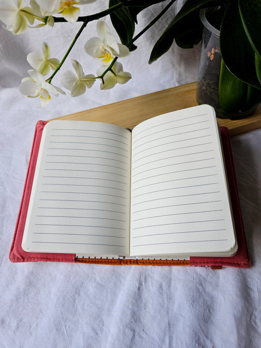 Caderno de Notas A6 - Flores Vermelhas