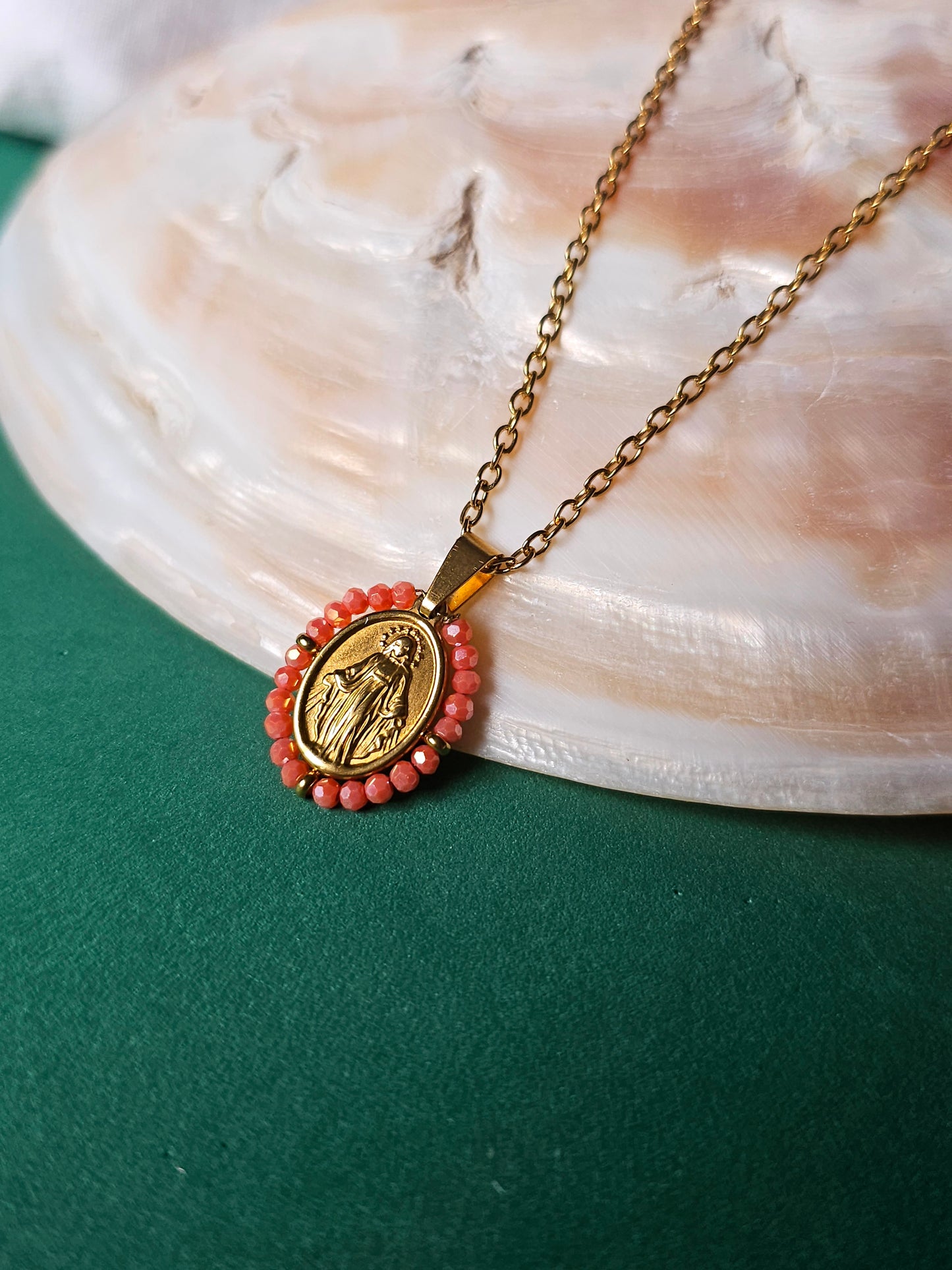 Colar Santa Pequena - Medalha Milagrosa - Laranja