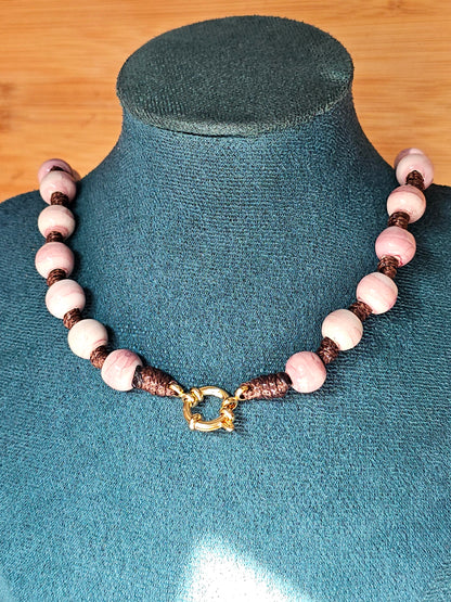 Colar Porcelana Aguarela Rosa
