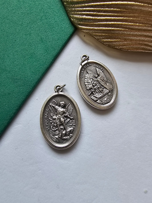 Medalha Arcanjo São Miguel  vs Anjo da Guarda
