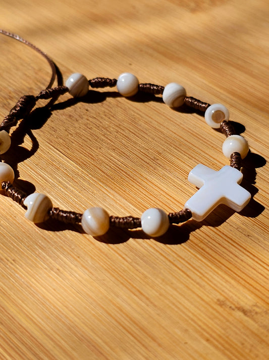 Pulseira em Madrepérola- Dezena Ajustável