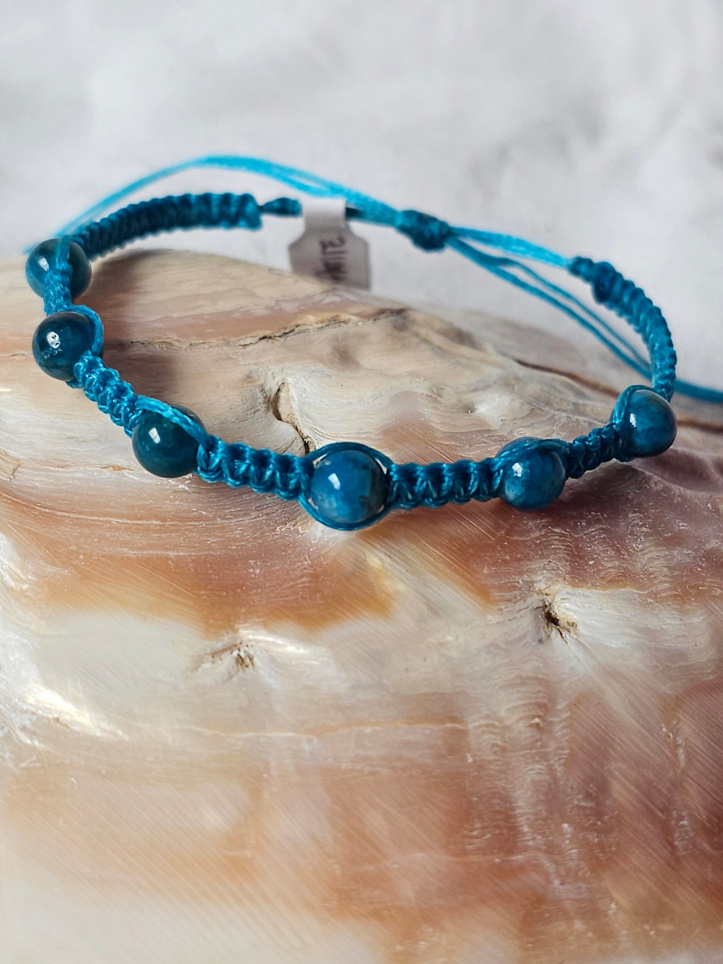 Pulseiras de Pedras Naturais em Macramé (Várias)