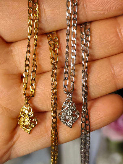 Colar Feminino Fino com Pequeno Coração de Viana