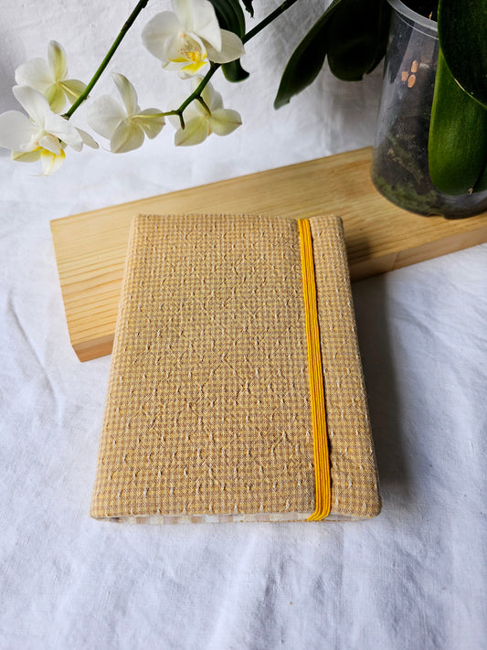 Caderno de Notas A6 - Fazenda Japonesa Amarelo