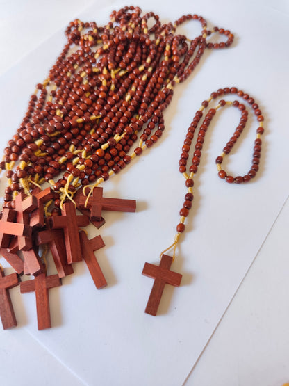 Pequeno terço em Madeira de Pau Brasil