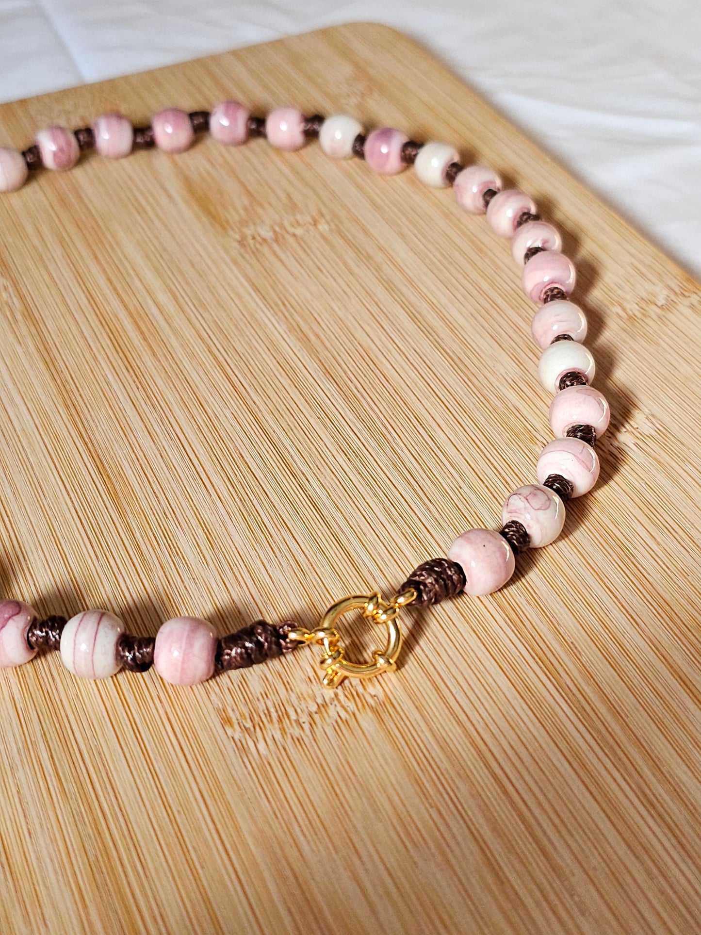 Colar Porcelana Aguarela Rosa