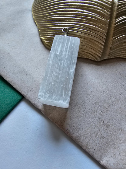 Pendente em Selenite