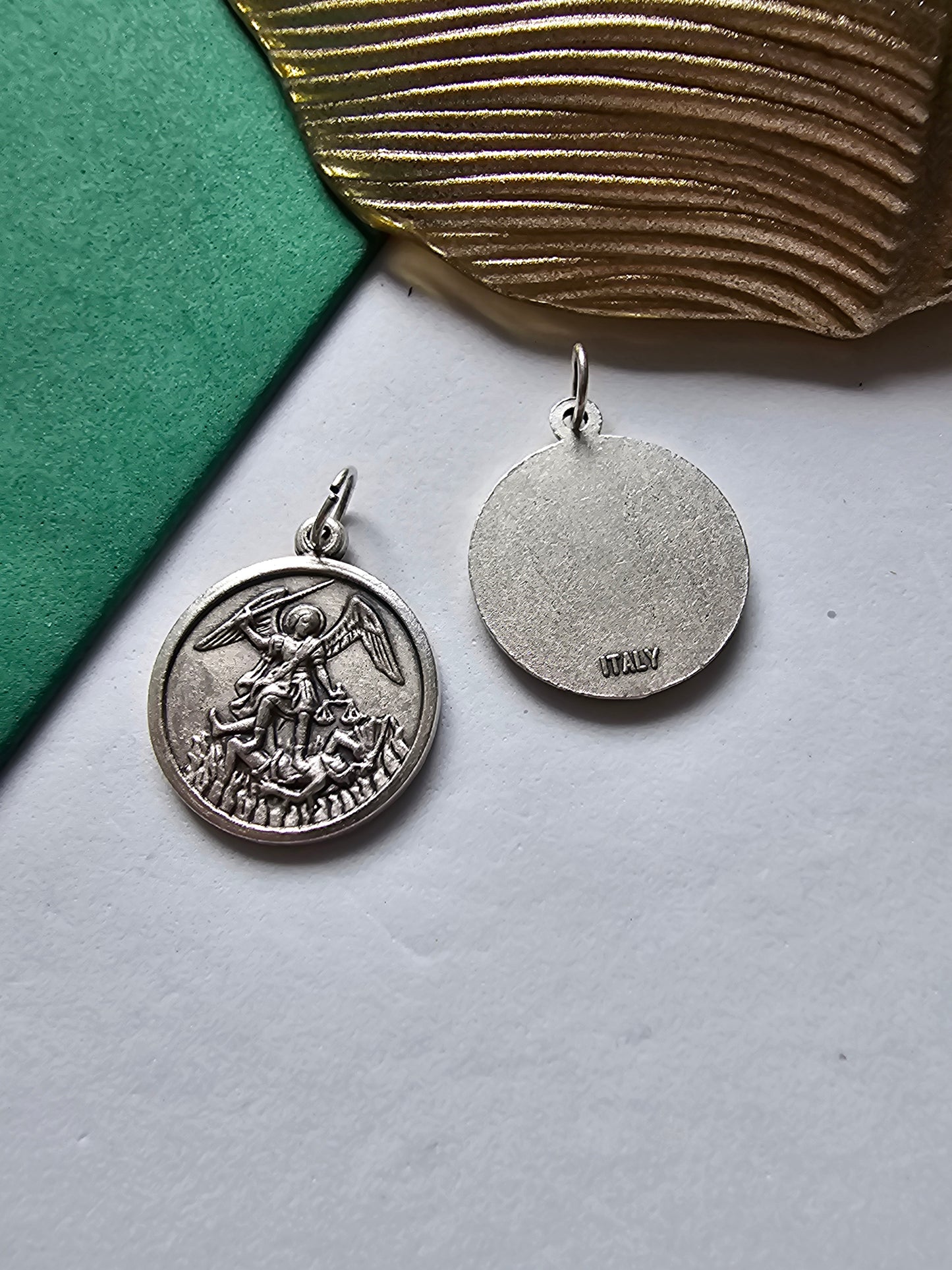 Medalha Arcanjo São Miguel